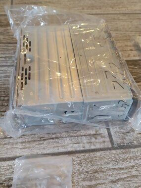 ALPINE CDE-172BT Receiver